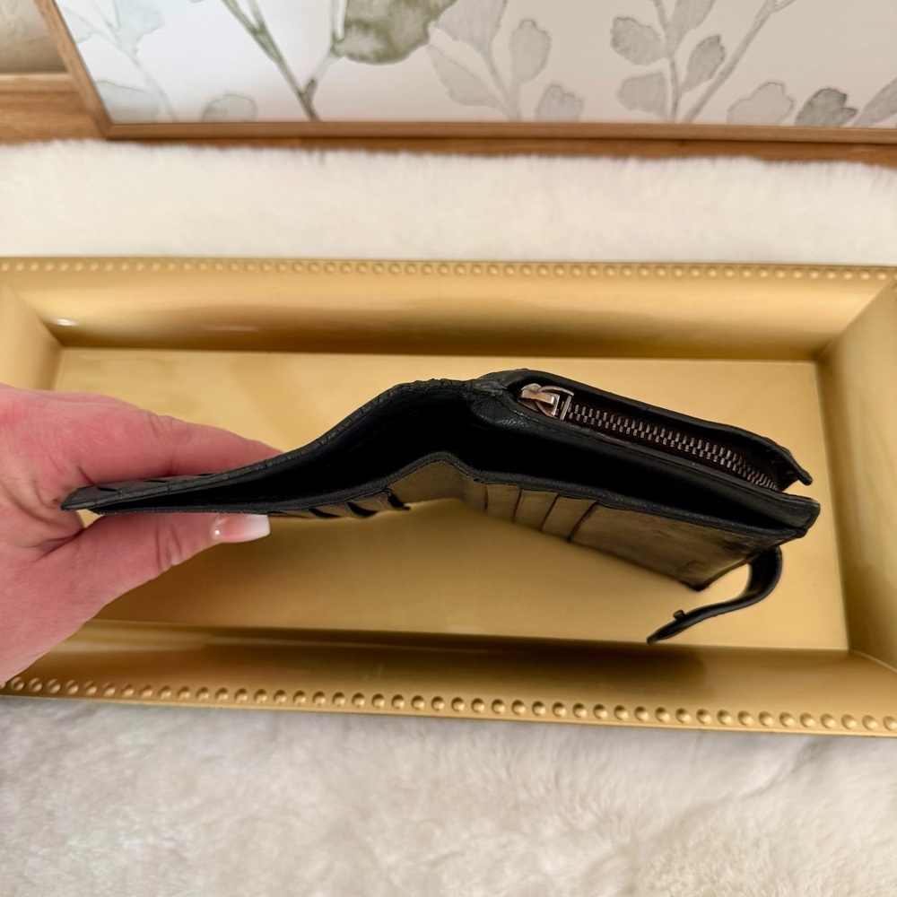 Bottega Veneta Black Intrecciato Leather Wallet - Picture 8 of 16